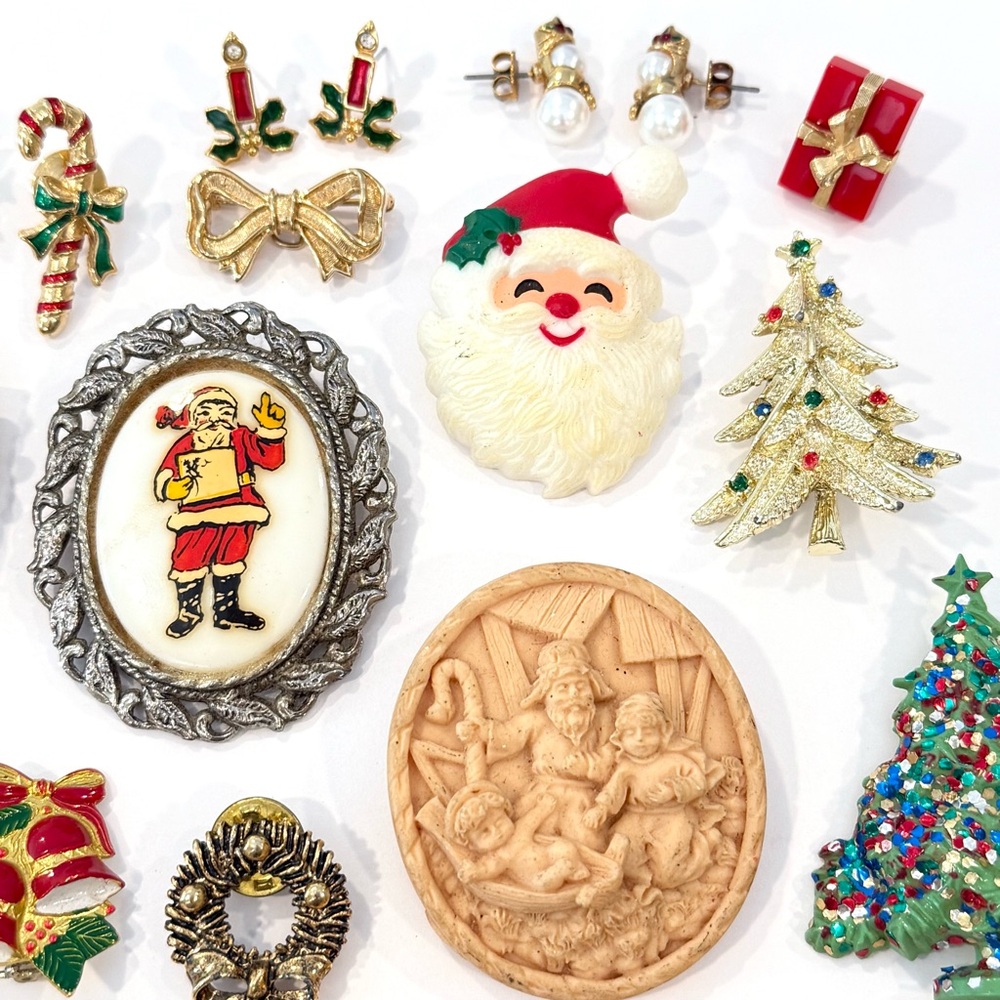Vintage Christmas Jewelry Lot Avon Eisenburg Ice Candy Cane Brooch Rhinestone - Picture 6 of 16